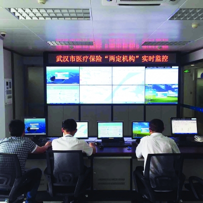 重庆最新药店3000元能套现多少方法分析(最方便真实的重庆急用钱如何提取医保卡里的钱方法)